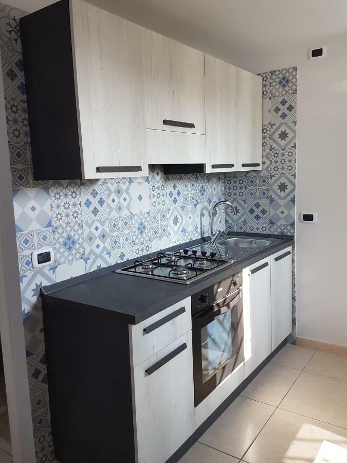 Attico Con Terrazza A Bari Apartment Luaran gambar