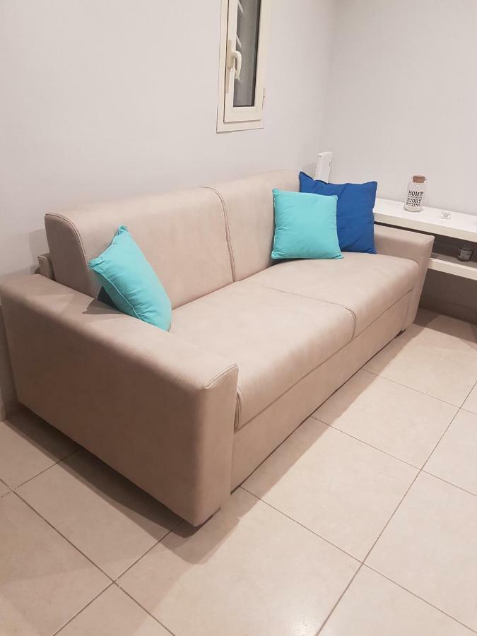 Attico Con Terrazza A Bari Apartment Luaran gambar